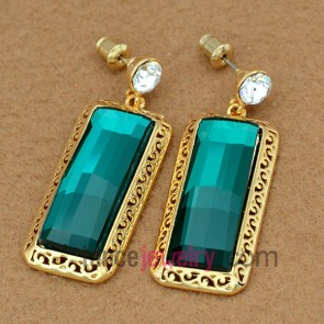 Fashion drop earrings with green crystal