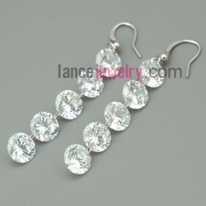 Dangle earrings with zirconia beads 