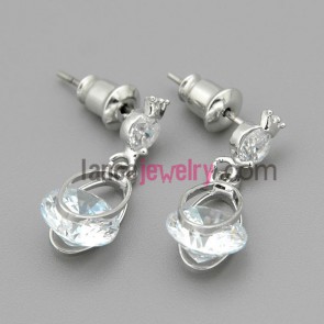 Cute crown drop earrings with diamond shape drops