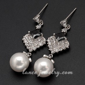 Fashion brass alloy earrings decorated with ABS beads