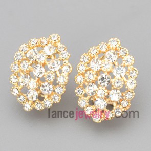 Shiny stud earrings with zinc alloy decorated shiny rhinestone 