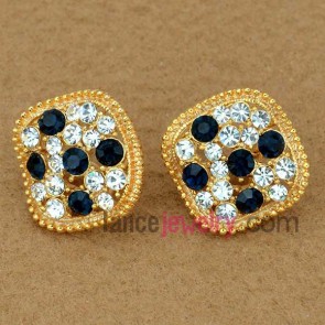 Cute crystal decoration stud earrings