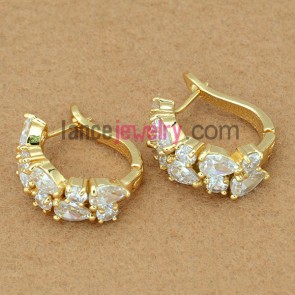 Nice earrings with white color zirconia beads