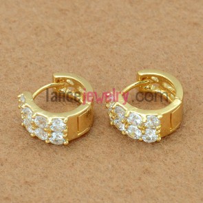 Nice earrings with white color zirconia beads