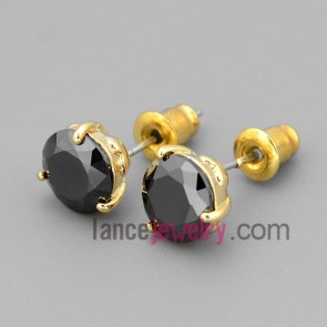Mysterious black studded earrings