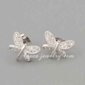 Charming earrings with many  transparency cubic zirconia in the dragonfly shape