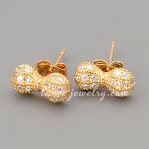 Sweet earrings with shiny cubic zirconia in the small size bow tie shape