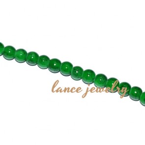 Lovely 4mm round green glass beads,around 200pcs for one strand