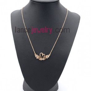 Elegant necklace with swans decoration