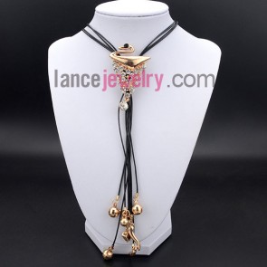 Lovely swan golden color necklace 