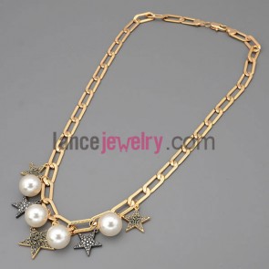 Unique rhinestone & plastic beads decorated necklace