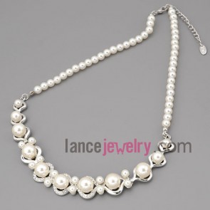 Delicate strand necklace decorated with rhinestone