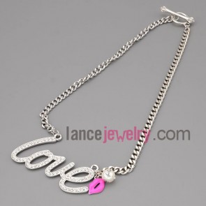 Simple necklace with letter pendant decoration