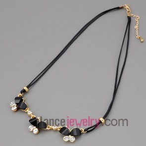 Fancy resin necklace with butterfly shape design 
