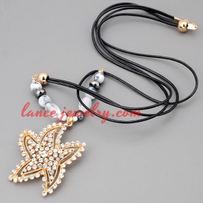 Romantic necklace with black hide rope & cute star pendant 