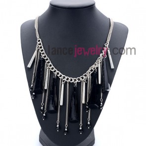 Cool necklace with chain pendant and big size acrylic beads 
