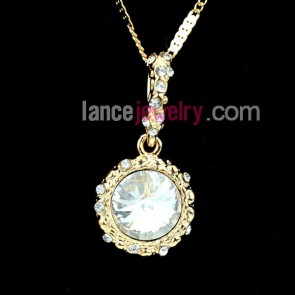 Fashion crystal and Rhinestone beads decorated pendant necklace