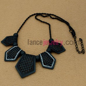 



Fashion rhinestone sweater chain necklace 