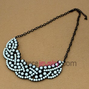 Elegant series sweater chain necklace with white beads

