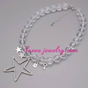 Romantic necklace with many transparent beads & star pendant 