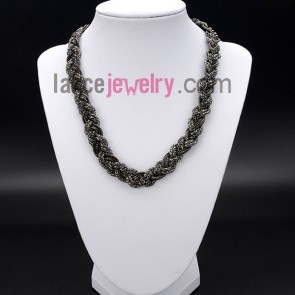 Fashion silver metal decorated necklace