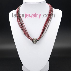 Gorgeous necklace decorated with red wax rope and a ring

