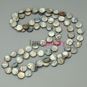 Sweater chain, made of all round shells with different patterns