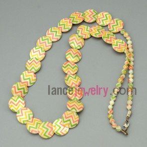 Colorful round shell and shell beads necklace