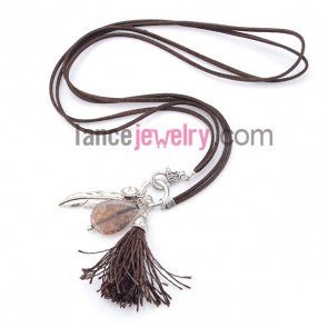 Fashion necklace with brown korean cashmere and alloy ring decoreted agate
