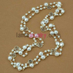Trendy hand-made imitation pearl & nice findings ornate strand necklace