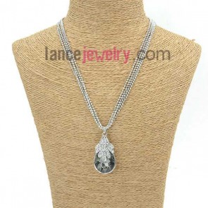 Delicate crystal and rhineston beads pendant sweater chain