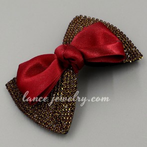 Sweet bowknot shape hair clip decorated with glittering crystal