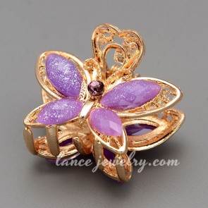 Delicate butterfly shape hair claw decorated with kc gold plating 