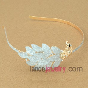 Sweet hair band with iron and zinc alloy decorated peacock with rhinestone and pearl powder