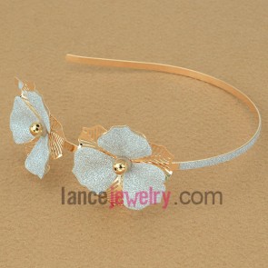 Striking hair band with iron decorated flowers model with pearl powder