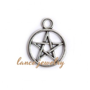 Zinc alloy pendant,a 1.65g circle pendant within a five-pointed star inside
