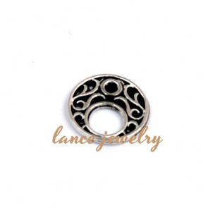Zinc alloy pendant, a 15mm round pendant, air core shaped a circle and flower patterns printed on the face