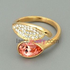 Nice alloy rings with rhinestone and crystal model 