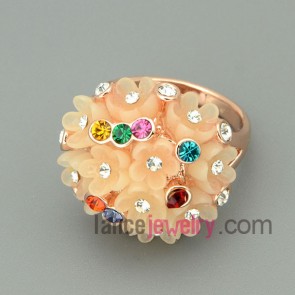 Elegant flowers model alloy rings with nice rhinestone beads decorated