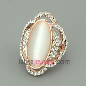 Delicate alloy rings with rhinestone and gemstone 