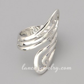 Elegant ring with silver zinc alloy in the special shape