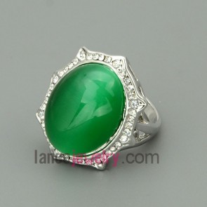 Fashion alloy rings with green color gemstone and rhienstone beads