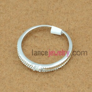 Nice brass ring decorated with simple circle shape