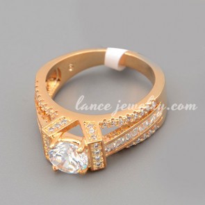 Fashion ring with many shiny cubic zirconia in the quadrangle shape