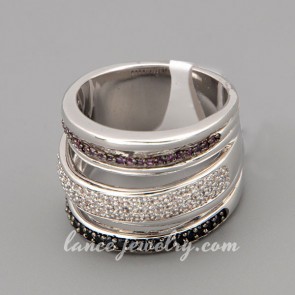 Personality ring with many different color cubic zirconia in the special shape