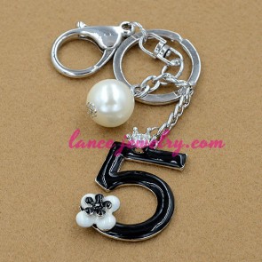 Nice 5 shap pendant decorated key chain