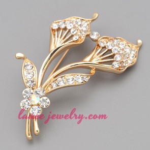 Uniqeu leaves design brooch with rhinestone beads decorated