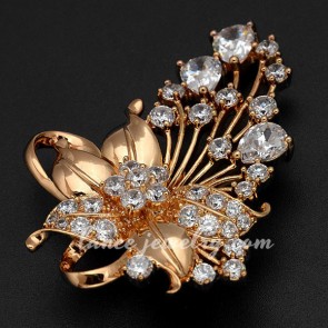 Elegant flower shape brooch with real gold plating