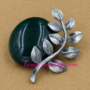 Classic dark green color bead decorated brooch