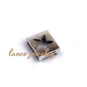 Zinc alloy pendant,a 2g rectangle pendant with a air core shaped five pointed star